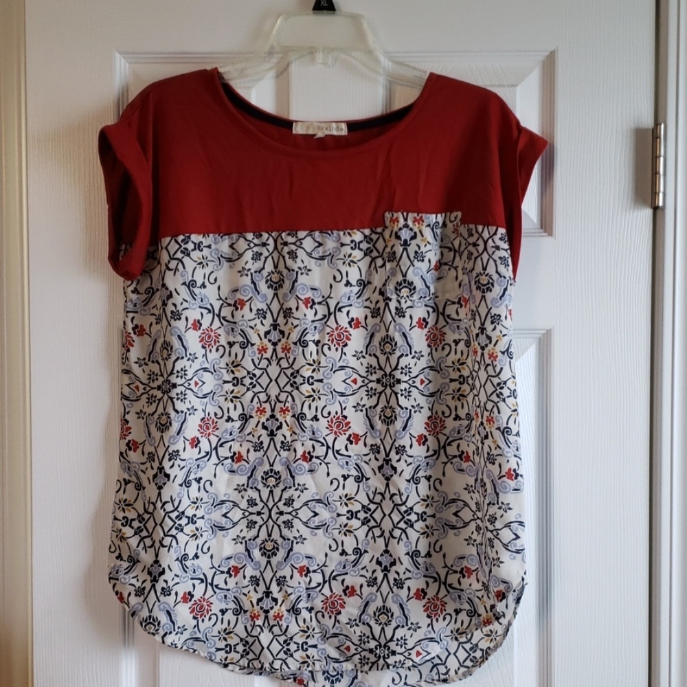 Women's Top